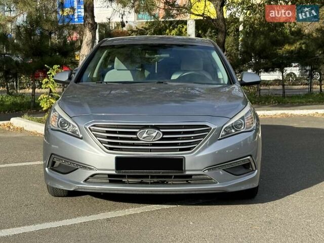 Хендай Соната 2014 у Одесі на Automoto.ua Сірий Хендай Соната, об'ємом двигуна 2.4 л та пробігом 190 тис. км за 10300 $, фото 2 на Automoto.ua