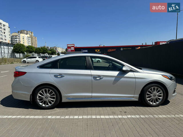 Серый Хендай Соната, объемом двигателя 2.36 л и пробегом 134 тыс. км за 11500 $, фото 19 на Automoto.ua