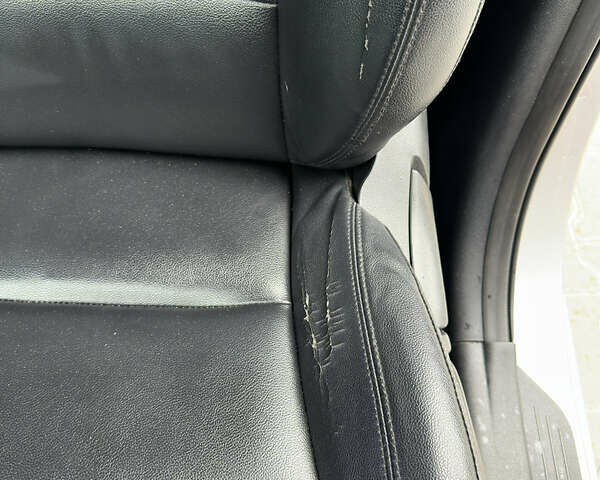 Сірий Хендай Соната, об'ємом двигуна 2 л та пробігом 280 тис. км за 8200 $, фото 20 на Automoto.ua