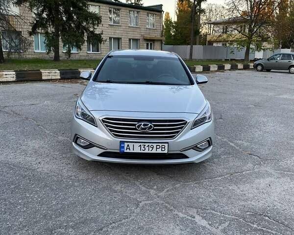 Серый Хендай Соната, объемом двигателя 2 л и пробегом 359 тыс. км за 9500 $, фото 10 на Automoto.ua