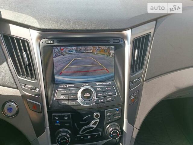 Серый Хендай Соната, объемом двигателя 2.36 л и пробегом 160 тыс. км за 11000 $, фото 19 на Automoto.ua