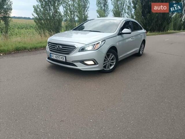 Сірий Хендай Соната, об'ємом двигуна 2 л та пробігом 535 тис. км за 9500 $, фото 10 на Automoto.ua