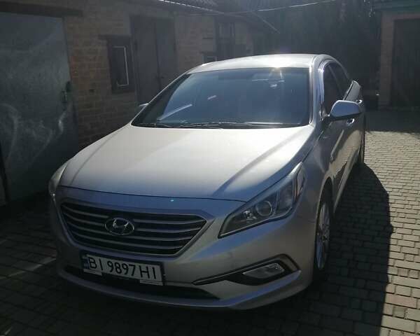 Сірий Хендай Соната, об'ємом двигуна 2 л та пробігом 335 тис. км за 9200 $, фото 19 на Automoto.ua