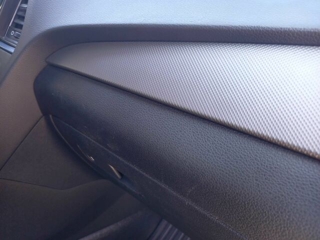 Сірий Хендай Соната, об'ємом двигуна 2 л та пробігом 231 тис. км за 9100 $, фото 17 на Automoto.ua