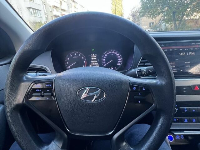 Хендай Соната 2015 в Киеве на Automoto.ua Серый Хендай Соната, объемом двигателя 2 л и пробегом 498 тыс. км за 8600 $, фото 8 на Automoto.ua