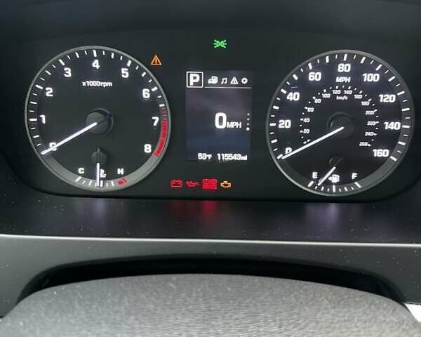 Сірий Хендай Соната, об'ємом двигуна 2.4 л та пробігом 184 тис. км за 10700 $, фото 46 на Automoto.ua