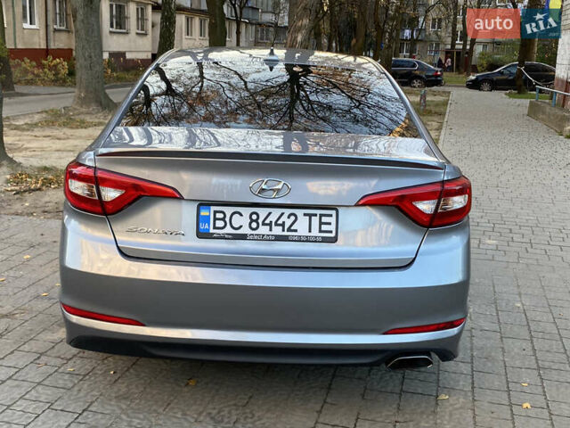 Серый Хендай Соната, объемом двигателя 2.36 л и пробегом 40 тыс. км за 10700 $, фото 10 на Automoto.ua