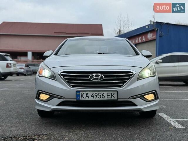 Сірий Хендай Соната, об'ємом двигуна 2 л та пробігом 275 тис. км за 8400 $, фото 8 на Automoto.ua