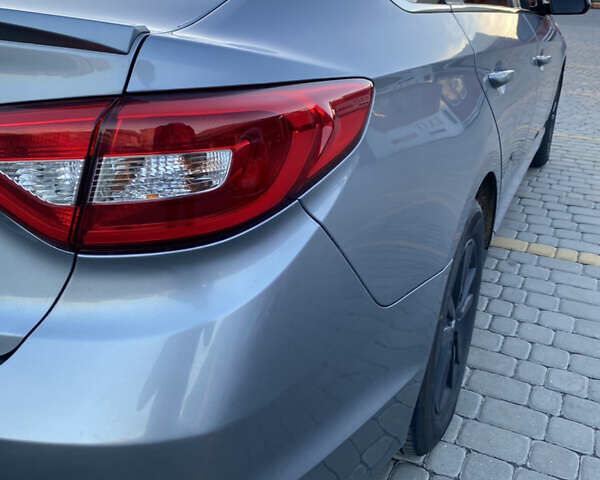 Серый Хендай Соната, объемом двигателя 2.36 л и пробегом 40 тыс. км за 10700 $, фото 16 на Automoto.ua