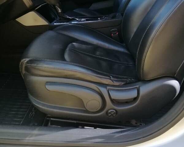 Сірий Хендай Соната, об'ємом двигуна 2 л та пробігом 335 тис. км за 9200 $, фото 1 на Automoto.ua