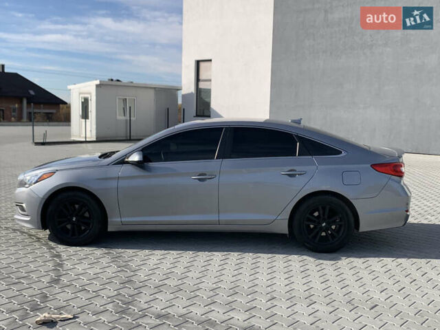 Серый Хендай Соната, объемом двигателя 2.36 л и пробегом 40 тыс. км за 11800 $, фото 11 на Automoto.ua