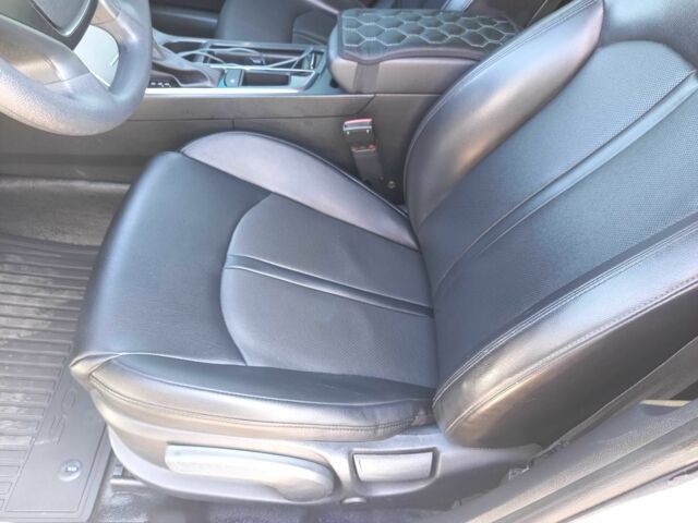 Сірий Хендай Соната, об'ємом двигуна 2 л та пробігом 231 тис. км за 9100 $, фото 22 на Automoto.ua