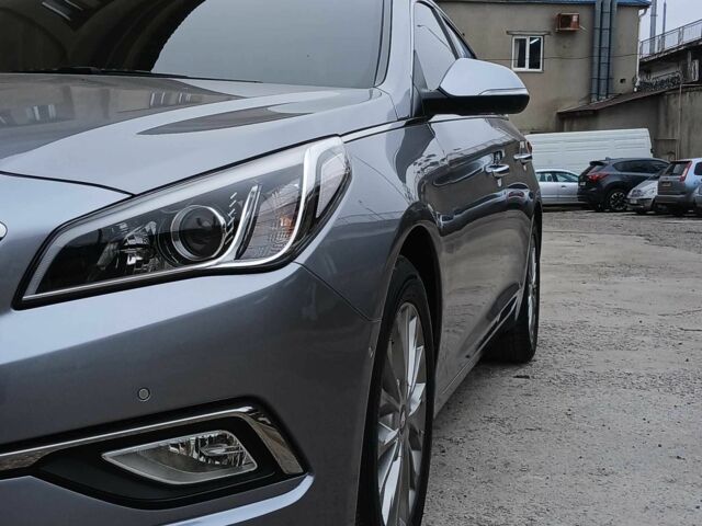 Сірий Хендай Соната, об'ємом двигуна 2 л та пробігом 61 тис. км за 15000 $, фото 8 на Automoto.ua