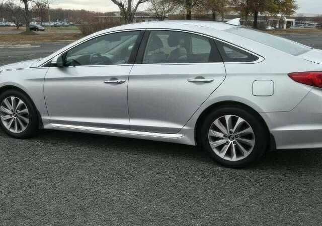 Сірий Хендай Соната, об'ємом двигуна 2.4 л та пробігом 123 тис. км за 6100 $, фото 10 на Automoto.ua