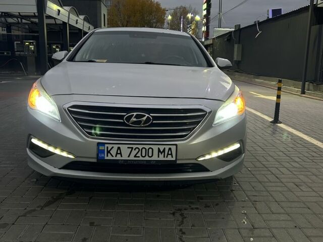 Серый Хендай Соната, объемом двигателя 1.6 л и пробегом 3 тыс. км за 10500 $, фото 2 на Automoto.ua