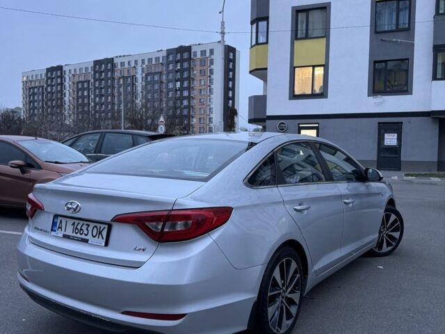Сірий Хендай Соната, об'ємом двигуна 2 л та пробігом 246 тис. км за 9800 $, фото 2 на Automoto.ua
