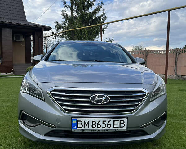 Серый Хендай Соната, объемом двигателя 2.36 л и пробегом 174 тыс. км за 10600 $, фото 3 на Automoto.ua