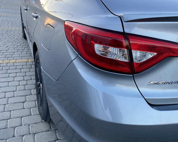 Серый Хендай Соната, объемом двигателя 2.36 л и пробегом 40 тыс. км за 10700 $, фото 15 на Automoto.ua