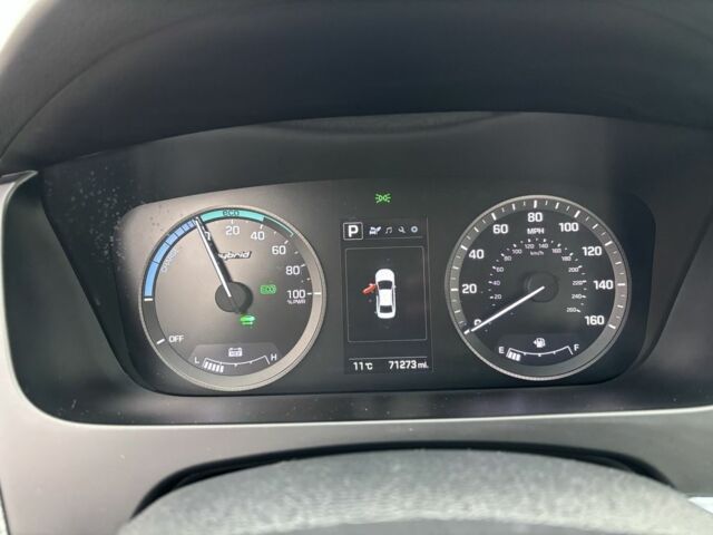 Сірий Хендай Соната, об'ємом двигуна 2 л та пробігом 114 тис. км за 14200 $, фото 19 на Automoto.ua