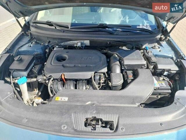 Хендай Соната 2015 у Києві на Automoto.ua Сірий Хендай Соната, об'ємом двигуна 2.36 л та пробігом 138 тис. км за 10600 $, фото 10 на Automoto.ua