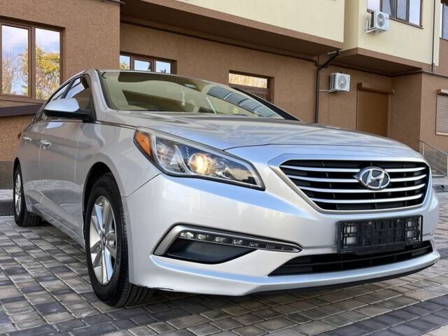 Сірий Хендай Соната, об'ємом двигуна 2.4 л та пробігом 130 тис. км за 10200 $, фото 2 на Automoto.ua