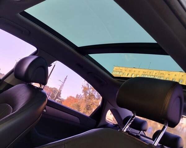 Серый Хендай Соната, объемом двигателя 2 л и пробегом 241 тыс. км за 12000 $, фото 22 на Automoto.ua