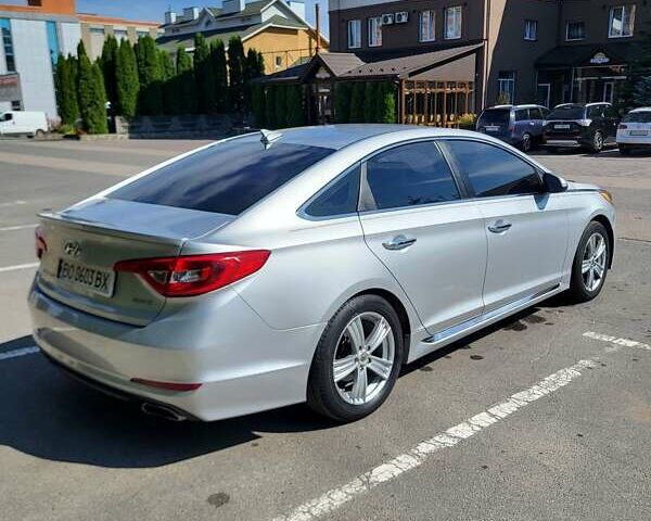 Серый Хендай Соната, объемом двигателя 2.36 л и пробегом 210 тыс. км за 11000 $, фото 2 на Automoto.ua