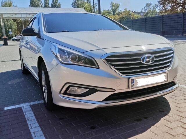 Сірий Хендай Соната, об'ємом двигуна 2 л та пробігом 429 тис. км за 7500 $, фото 1 на Automoto.ua