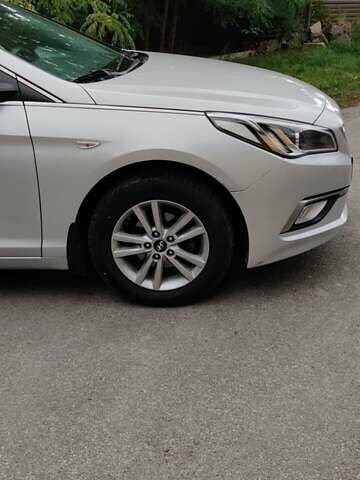 Сірий Хендай Соната, об'ємом двигуна 2 л та пробігом 186 тис. км за 10500 $, фото 17 на Automoto.ua