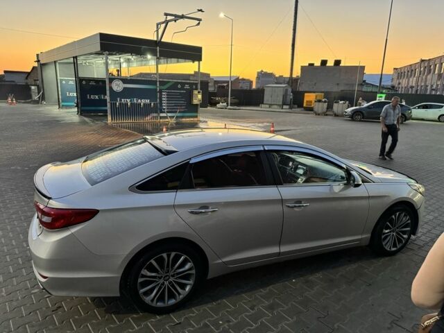 Сірий Хендай Соната, об'ємом двигуна 2 л та пробігом 199 тис. км за 9000 $, фото 4 на Automoto.ua