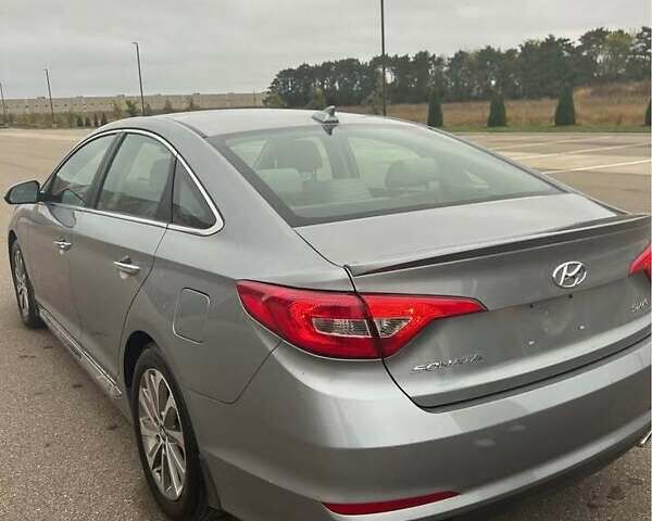 Серый Хендай Соната, объемом двигателя 2.36 л и пробегом 140 тыс. км за 14200 $, фото 5 на Automoto.ua
