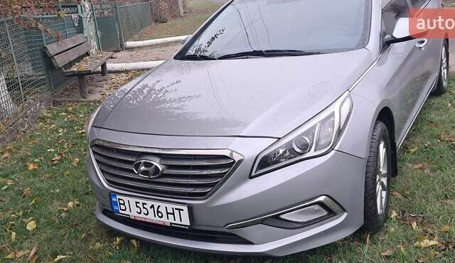 Серый Хендай Соната, объемом двигателя 2 л и пробегом 250 тыс. км за 10000 $, фото 2 на Automoto.ua