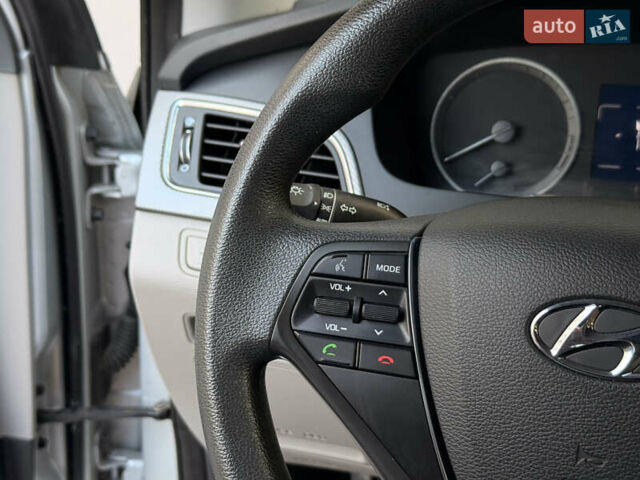Серый Хендай Соната, объемом двигателя 2.4 л и пробегом 146 тыс. км за 9200 $, фото 28 на Automoto.ua