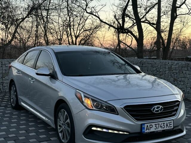 Серый Хендай Соната, объемом двигателя 2.4 л и пробегом 120 тыс. км за 10000 $, фото 1 на Automoto.ua