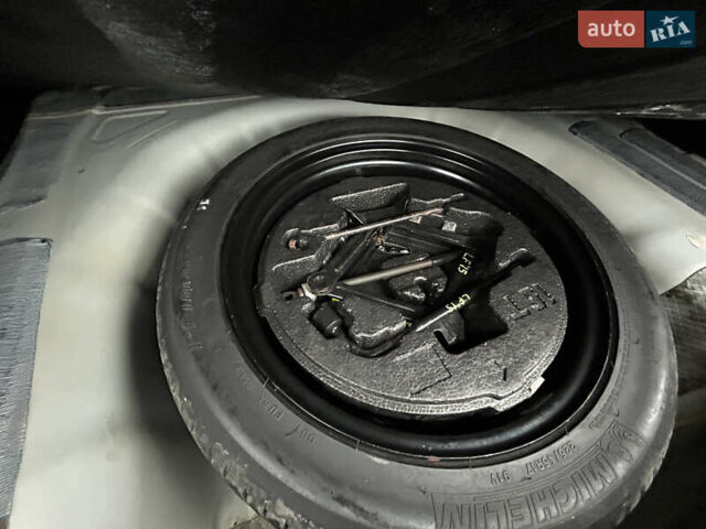 Серый Хендай Соната, объемом двигателя 2.36 л и пробегом 110 тыс. км за 9999 $, фото 34 на Automoto.ua