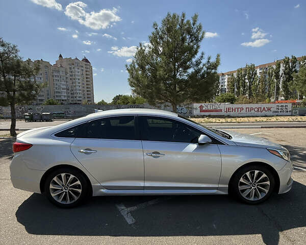 Серый Хендай Соната, объемом двигателя 2.36 л и пробегом 160 тыс. км за 10500 $, фото 33 на Automoto.ua