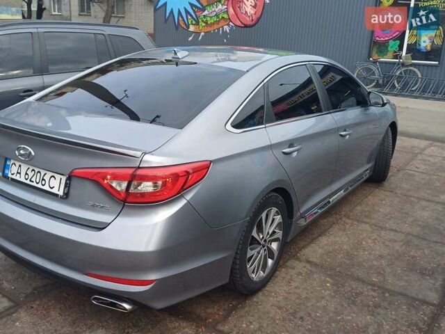 Хендай Соната 2015 у Золотоноше на Automoto.ua Сірий Хендай Соната, об'ємом двигуна 2.36 л та пробігом 90 тис. км за 11300 $, фото 10 на Automoto.ua