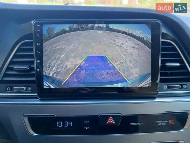 Хендай Соната 2015 у Києві на Automoto.ua Сірий Хендай Соната, об'ємом двигуна 2.36 л та пробігом 138 тис. км за 10600 $, фото 13 на Automoto.ua