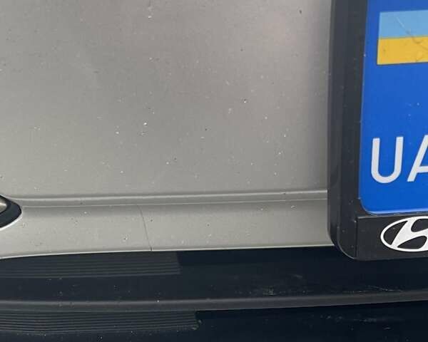 Сірий Хендай Соната, об'ємом двигуна 2.36 л та пробігом 148 тис. км за 8900 $, фото 8 на Automoto.ua