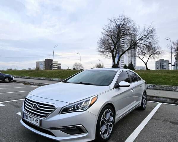 Сірий Хендай Соната, об'ємом двигуна 2.36 л та пробігом 220 тис. км за 8999 $, фото 7 на Automoto.ua