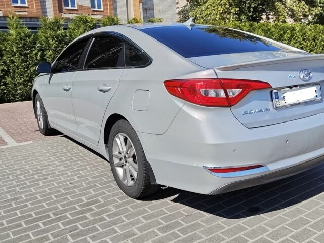 Сірий Хендай Соната, об'ємом двигуна 2 л та пробігом 429 тис. км за 7500 $, фото 3 на Automoto.ua