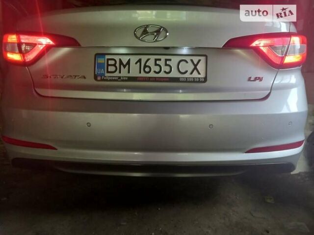 Сірий Хендай Соната, об'ємом двигуна 2 л та пробігом 335 тис. км за 10100 $, фото 29 на Automoto.ua