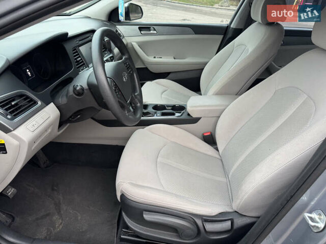 Серый Хендай Соната, объемом двигателя 2.36 л и пробегом 93 тыс. км за 9800 $, фото 32 на Automoto.ua