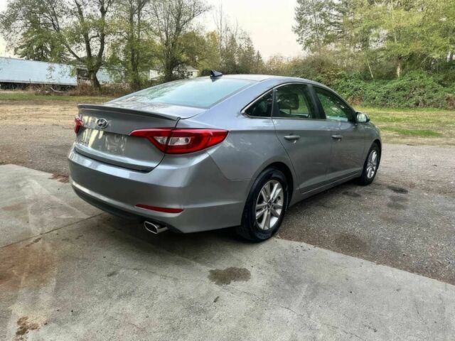 Серый Хендай Соната, объемом двигателя 2.4 л и пробегом 73 тыс. км за 6500 $, фото 5 на Automoto.ua