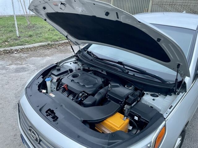 Серый Хендай Соната, объемом двигателя 2.4 л и пробегом 174 тыс. км за 266 $, фото 18 на Automoto.ua