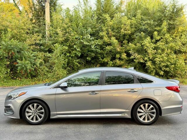 Сірий Хендай Соната, об'ємом двигуна 2.4 л та пробігом 79 тис. км за 6400 $, фото 2 на Automoto.ua