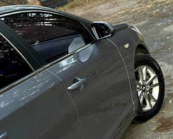 Серый Хендай Соната, объемом двигателя 2 л и пробегом 169 тыс. км за 11700 $, фото 19 на Automoto.ua