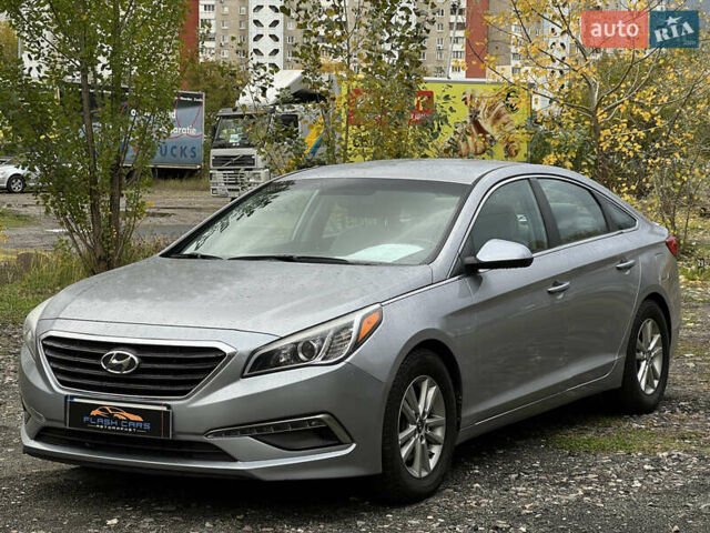 Хендай Соната 2016 в Киеве на Automoto.ua Серый Хендай Соната, объемом двигателя 2.36 л и пробегом 132 тыс. км за 9099 $, фото 2 на Automoto.ua