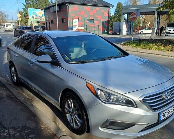 Серый Хендай Соната, объемом двигателя 2.36 л и пробегом 203 тыс. км за 13349 $, фото 13 на Automoto.ua