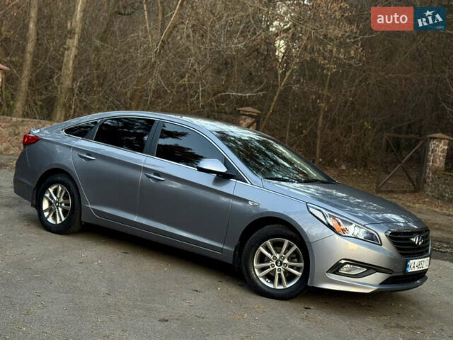 Серый Хендай Соната, объемом двигателя 2 л и пробегом 169 тыс. км за 11700 $, фото 14 на Automoto.ua